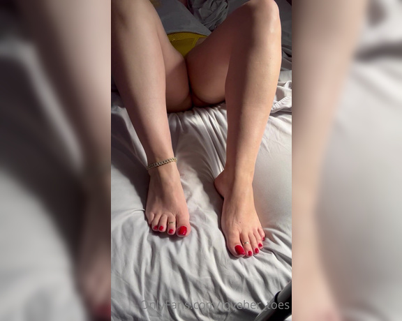 Loveher_toes aka Loveher_toes OnlyFans Video 488