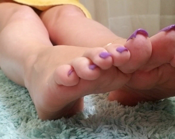 Loveher_toes aka Loveher_toes OnlyFans Video 870