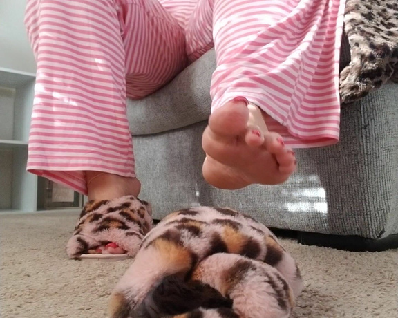 Loveher_toes aka Loveher_toes OnlyFans Video 60