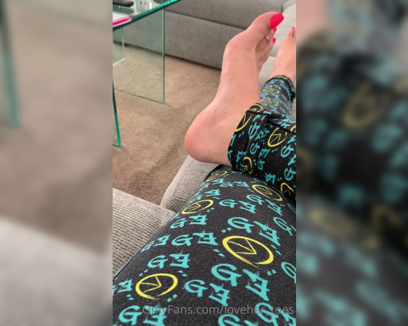 Loveher_toes aka Loveher_toes OnlyFans Video 40