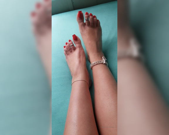 Loveher_toes aka Loveher_toes OnlyFans Video 883