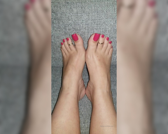 Loveher_toes aka Loveher_toes OnlyFans Video 808