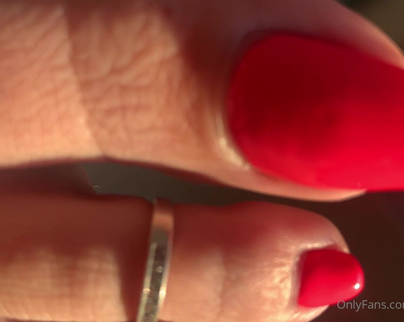 Loveher_toes aka Loveher_toes OnlyFans Video 29