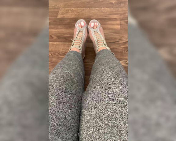 Loveher_toes aka Loveher_toes OnlyFans Video 808