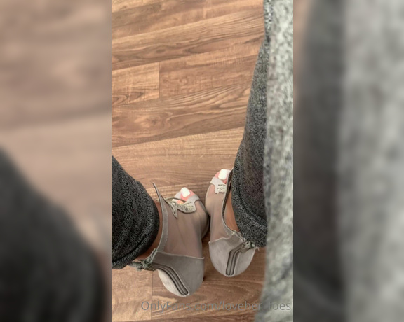 Loveher_toes aka Loveher_toes OnlyFans Video 808