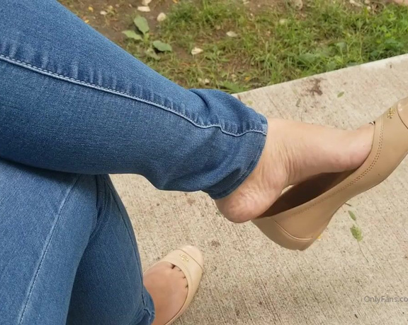 Loveher_toes aka Loveher_toes OnlyFans Video 332