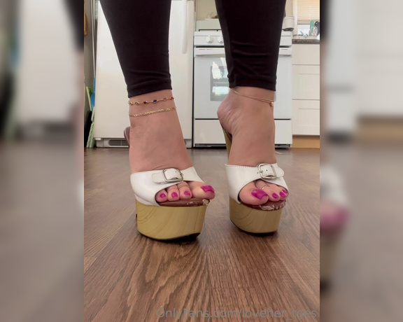 Loveher_toes aka Loveher_toes OnlyFans Video 607