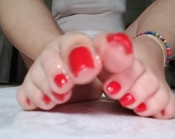 Loveher_toes aka Loveher_toes OnlyFans Video 158