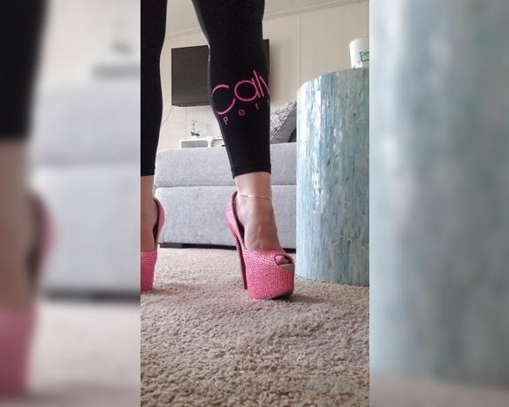 Loveher_toes aka Loveher_toes OnlyFans Video 118