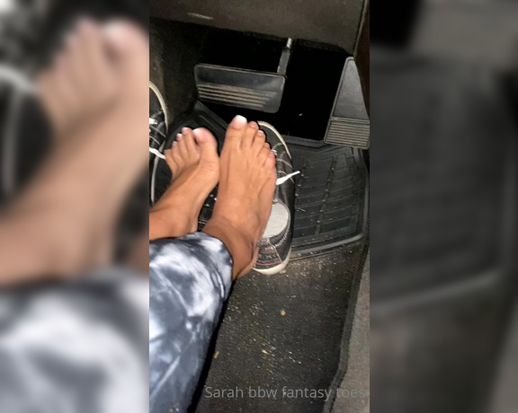 Sarah BBW Fantasy Toes aka Comefollowsarah OnlyFans - Pedal pumping