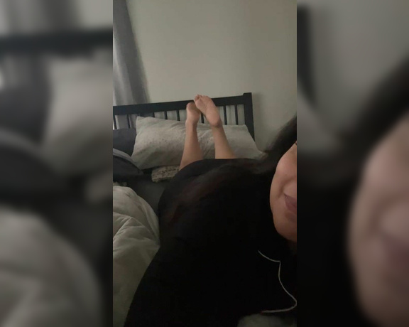 Sarah BBW Fantasy Toes aka Comefollowsarah OnlyFans - Stream started at 03262023 1257 pm