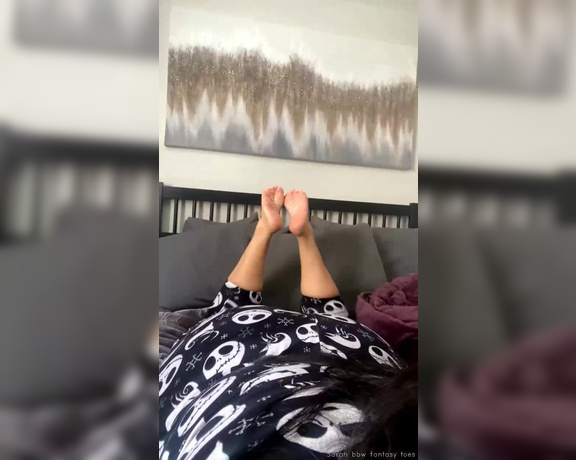 Sarah BBW Fantasy Toes aka Comefollowsarah OnlyFans - Stream started at 02152022 0724 pm Pose feet !!!