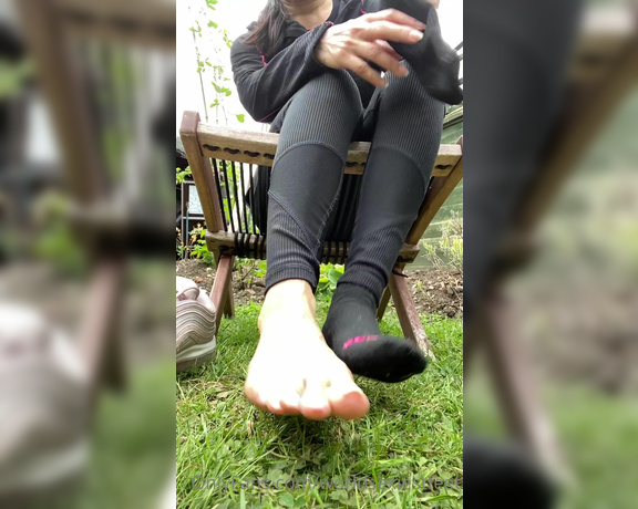 World sexiest feet aka Worldsexiestfeet OnlyFans Video 3