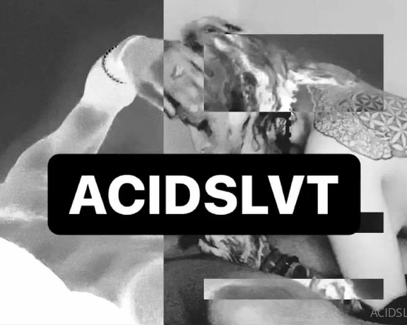 ACIDSLVT aka Acidslvt OnlyFans - Your master is drvnk on homiday and misses being railed by their own play toy @ilyili Who wants mo 4