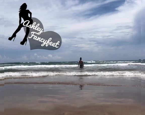 Ashleyfancyfetish aka Ashleyfancyfetish OnlyFans - #beachlife #gettingwet