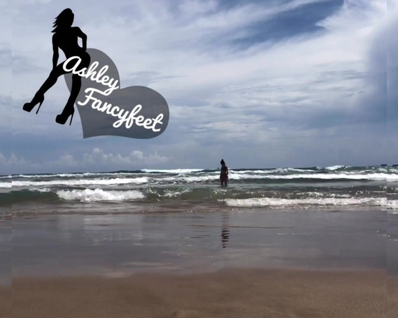 Ashleyfancyfetish aka Ashleyfancyfetish OnlyFans - #beachlife #gettingwet