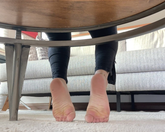 Lana Noccioli aka Lananoccioli OnlyFans - The view you deserve Under the table, quietly, no moving Just watching my soles and getting so har