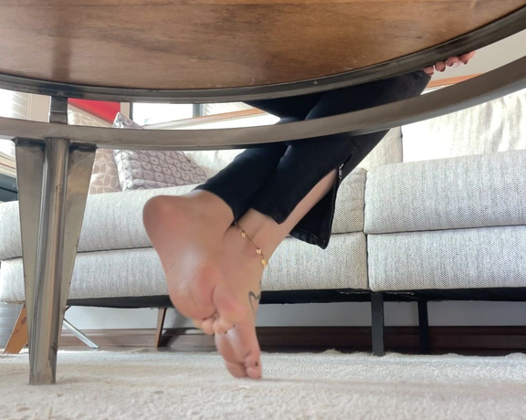 Lana Noccioli aka Lananoccioli OnlyFans - The view you deserve Under the table, quietly, no moving Just watching my soles and getting so har