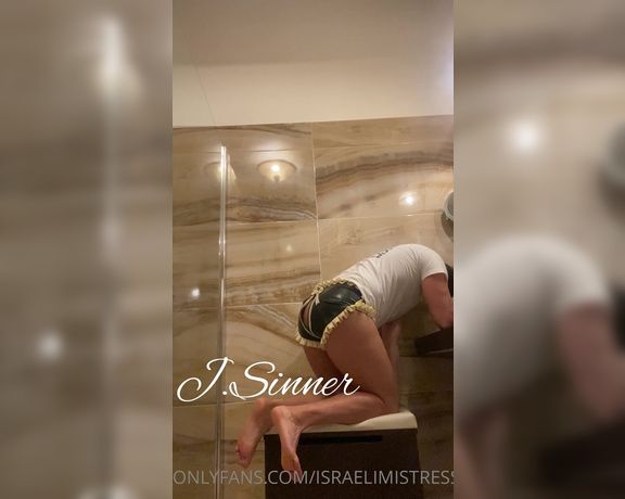J.Sinner aka Israelimistress OnlyFans - Gym instructor wanted to fuck me, ended up fucking him A stubborn trainer from the gym tried to pers