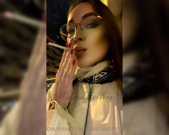 J.Sinner aka Israelimistress OnlyFans - Smoking Goddess Would you like to be my ashtray