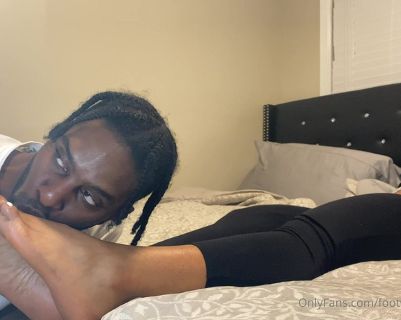 The Foot Worship Legend aka Enjoyyourfetish OnlyFans - @dejatoes