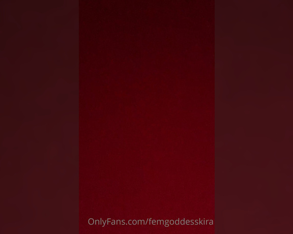 Goddess Kira aka Femgoddesskira OnlyFans - Mommy is going to work, but before that you have to lick her feet