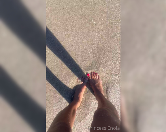 Mistress Enola aka Princess_enola OnlyFans - Perfect weather and salty toes