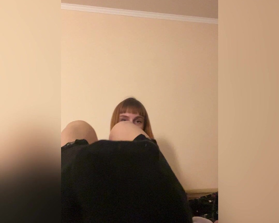 Goddess Kira aka Femgoddesskira OnlyFans - You are my servant and I am your Goddess I love it when my bitch gives me a massage and licks my