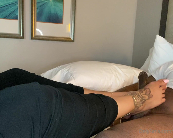 The Foot Worship Legend aka Enjoyyourfetish OnlyFans - @prettyyymarieee