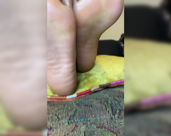 The Foot Worship Legend aka Enjoyyourfetish OnlyFans - @lunasrosetoes