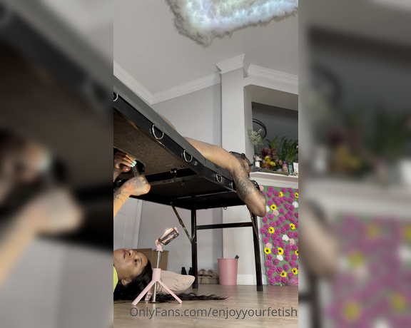 The Foot Worship Legend aka Enjoyyourfetish OnlyFans Video 169