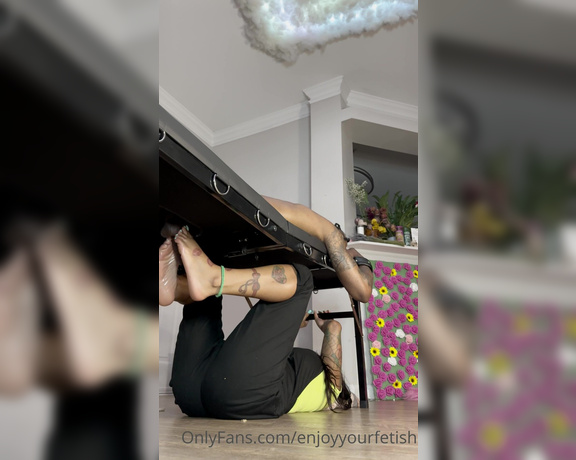 The Foot Worship Legend aka Enjoyyourfetish OnlyFans Video 237