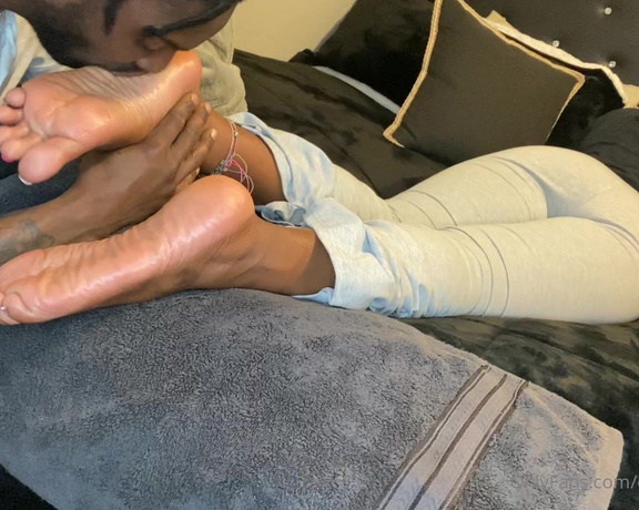 The Foot Worship Legend aka Enjoyyourfetish OnlyFans - @honeypower