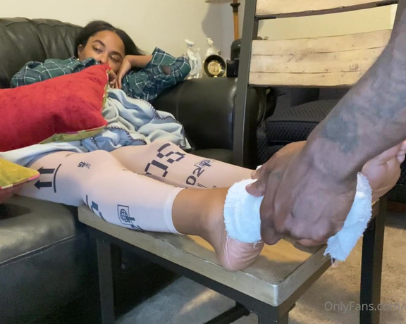 The Foot Worship Legend aka Enjoyyourfetish OnlyFans - @u17702996