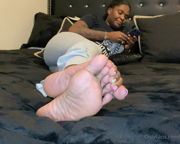 The Foot Worship Legend aka Enjoyyourfetish OnlyFans - @honeypower