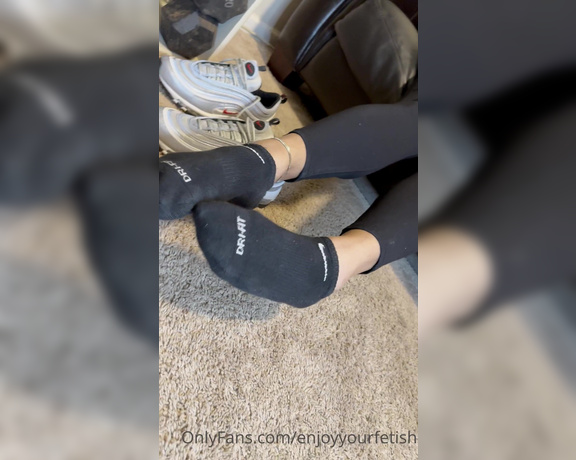 The Foot Worship Legend aka Enjoyyourfetish OnlyFans - @pinkprettysoles