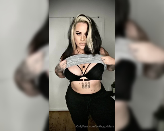 Goddess Goth aka Goddess_goth OnlyFans - Maybe I should do more strips