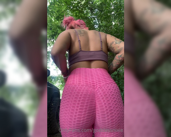 Goddess Nixie aka Goddessnixie OnlyFans - My ass spread will make you relapse in 54…321