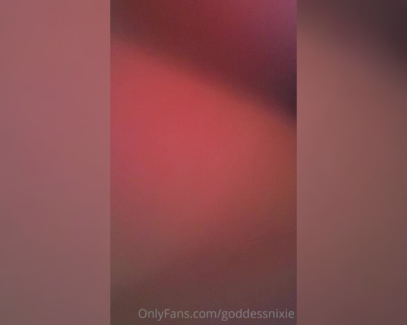 Goddess Nixie aka Goddessnixie OnlyFans - Sit back, relax, and watch as my ass swallows your face whole