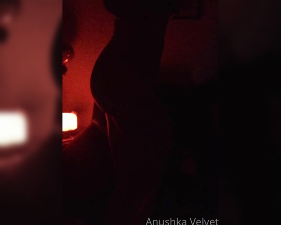 Anushka Velvet aka Anushkavelvet OnlyFans - A little red light silhouette action with my own red light Can you tell I was wearing flip