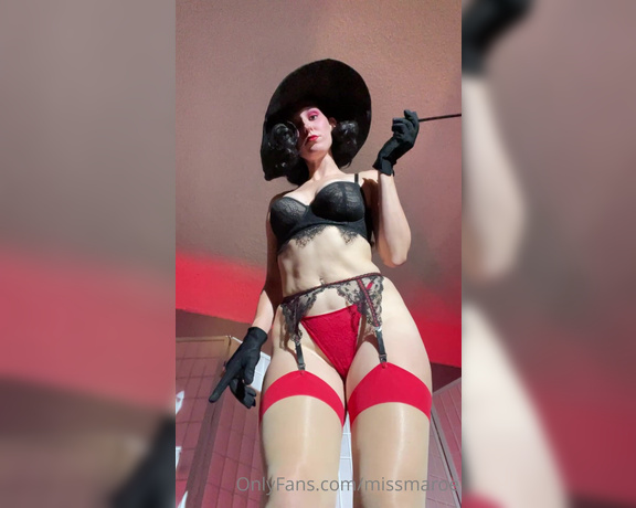 Dalia Maroe aka Missmaroe OnlyFans - Lady Dimitrescu  Giantess tease