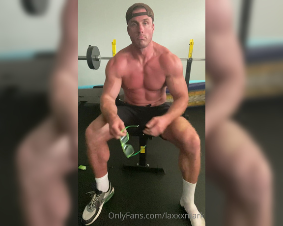 Mark LAX aka Laxxxmark OnlyFans - Lifting weights in the garage Sniffing footwear and shitwanna whiff brah That aroma will knock