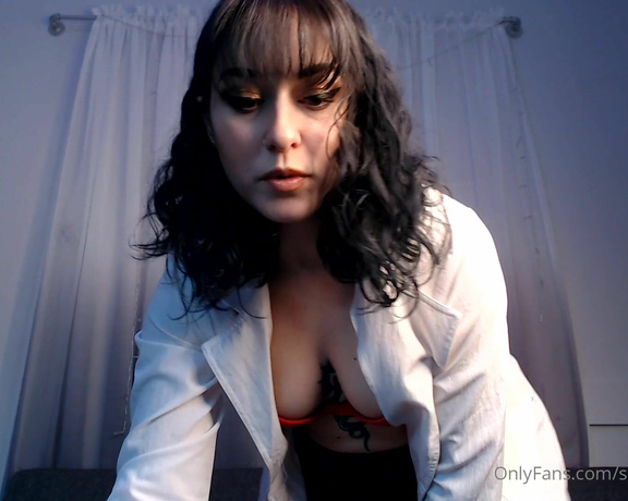 Goddess Sara aka Saradoesscience OnlyFans - So youre here because you told your domme that you dont like getting fucked in the assI bet you