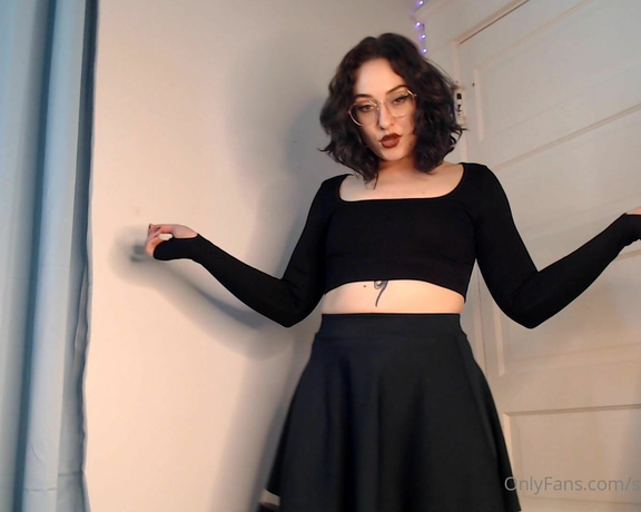 Goddess Sara aka Saradoesscience OnlyFans - You brought over your best friend to my housenow Im going to seduce him and fuck him in front