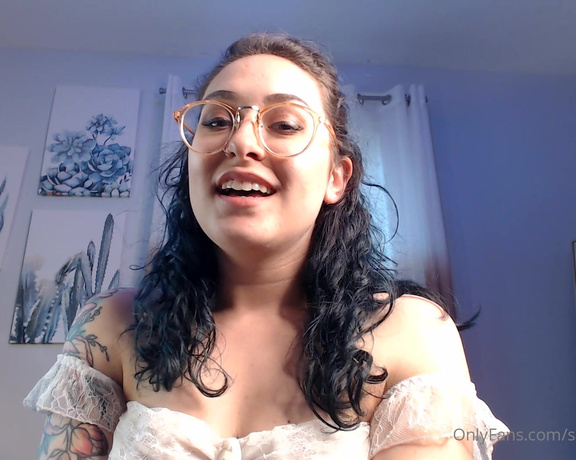 Goddess Sara aka Saradoesscience OnlyFans - Mesmerized by a delicious cock