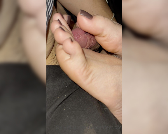 Pezinhos da Amora aka Amorafeetofc OnlyFans - Footjob with ruined orgasm 3 days without cum