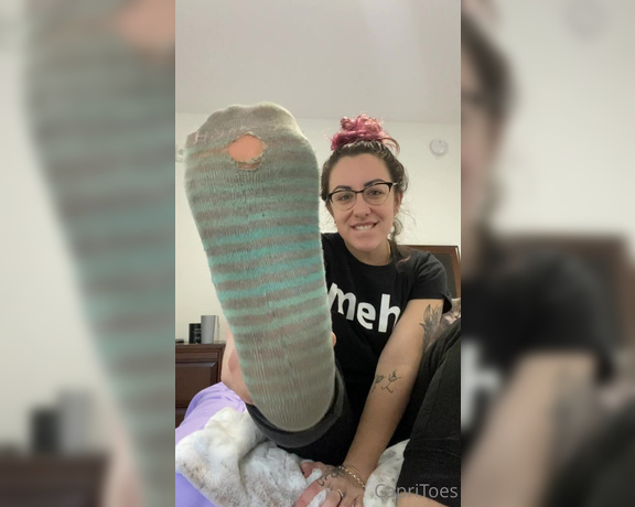 Capri aka Capritoes OnlyFans - Smelly sock removal Haven’t done one of these for awhile