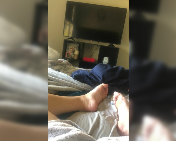 Capri aka Capritoes OnlyFans - Dont you Wanna suck on each of these toes