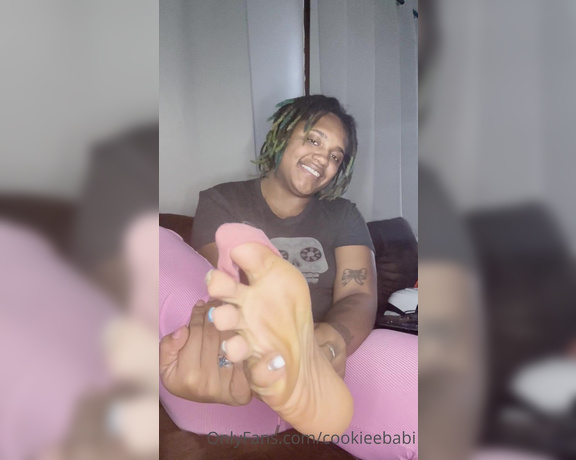 CookieeBaby aka Cookieebabi OnlyFans - I Enjoyed Smelling My Feet Right Outta My Socks And Shoes