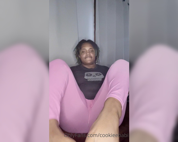 CookieeBaby aka Cookieebabi OnlyFans - I Enjoyed Smelling My Feet Right Outta My Socks And Shoes